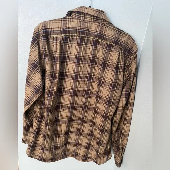 Eddie Bauer Plaid Men's Shirt size M - Picture 3 of 3